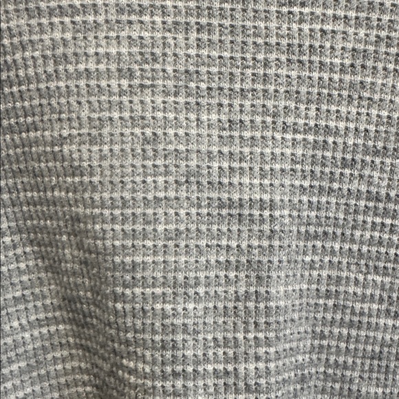 B-Aritzia TNA Alamo Waffle Longsleeve in Heather Ice Grey - Picture 2 of 8